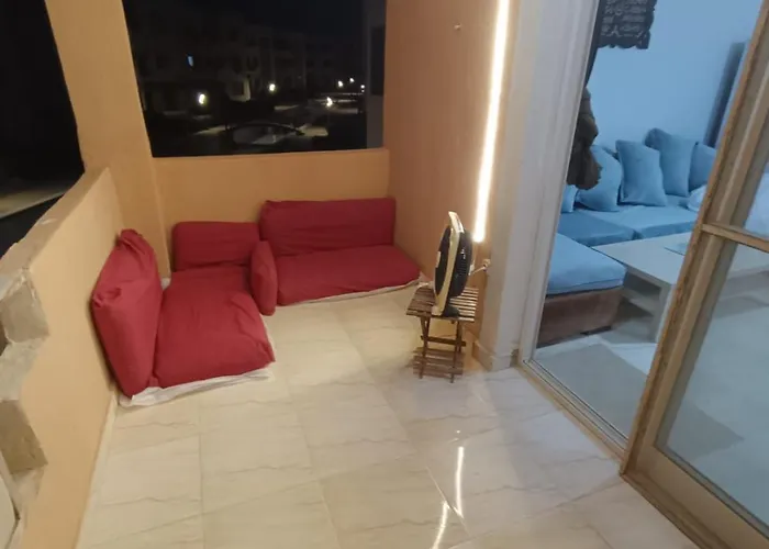 Blue Lagoon Apartment